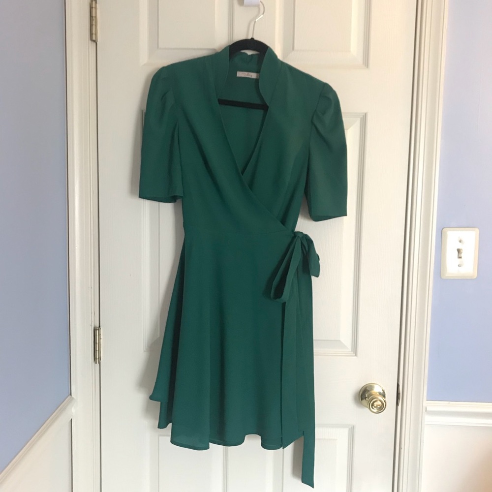 Darling Roberta wrap dress emerald sz small